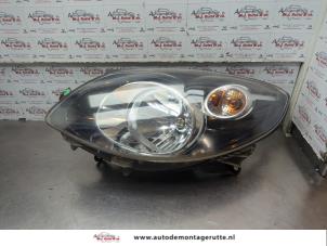 O186718 Gebruikte linker koplamp Renault Twingo
