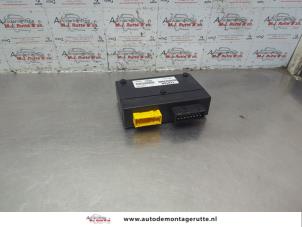 O186747 Gebruikte cabriokap computer Peugeot 206