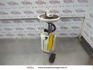 O186758 Gebruikte brandstofpomp elektrisch Chevrolet Spark