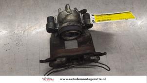 O186783 Gebruikte remklauw (tang) rechts-voor Ford Focus