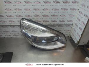 O186795 Gebruikte rechter koplamp Renault Megane Scenic