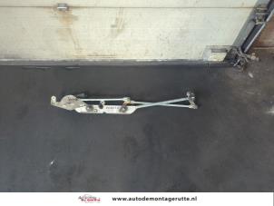 O186827 Gebruikte ruitenwismotor+mechaniek Nissan Almera Tino