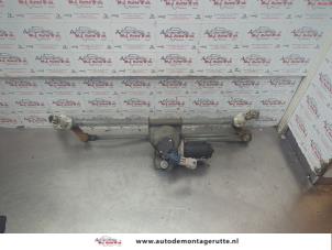 O186852 Gebruikte ruitenwismotor+mechaniek Suzuki Swift