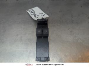 O186869 Gebruikte schakelblok ruiten Volkswagen Golf
