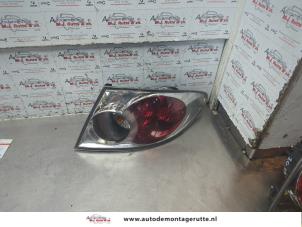 O186951 Gebruikte achterlicht rechts Mazda 6.