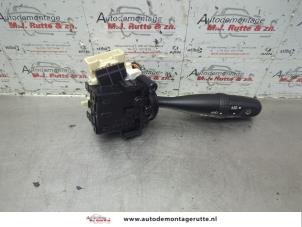 O187044 Gebruikte schakelaar richtingaanwijzer Daihatsu Cuore