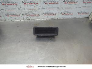 O187076 Gebruikte schakelaar achterklep BMW 3-Serie