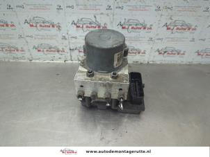 O187082 Gebruikte abs pomp Alfa Romeo Mito