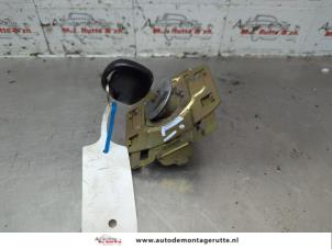 O187127 Gebruikte portierslot cilinder links Suzuki Wagon R+