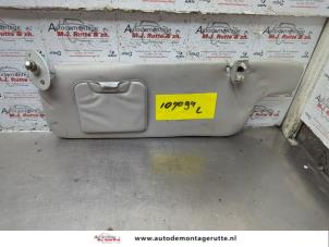 O187128 Gebruikte zonneklep Toyota Yaris