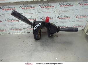 O187133 Gebruikte licht + raw schakelaar Ford Fiesta