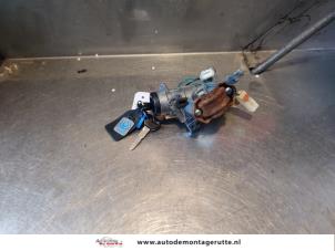 O187160 Gebruikte sleutel+contactslot Mazda MX-5