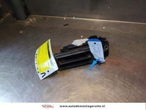 O187174 Gebruikte schakelaar achterklep Mercedes E-Klasse