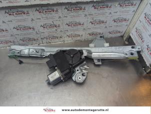 O187236 Gebruikte raammechaniek 4deurs links-voor Peugeot 308
