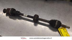 O187252 Gebruikte steekas rechts-voor Renault Twingo