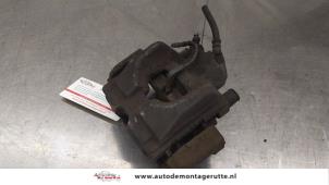O187299 Gebruikte remklauw (tang) rechts-voor BMW 3-Serie