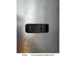 O187329 Gebruikte schakelblok ruiten Mercedes B-Klasse