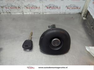 O187340 Gebruikte slot cilinder achter Opel Agila