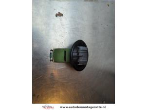 O187390 Gebruikte kachel weerstand Volkswagen Polo
