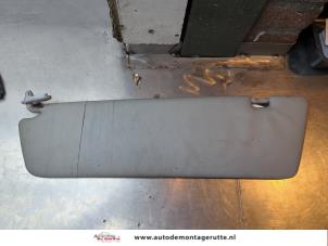 O187392 Gebruikte zonneklep Mercedes Vito