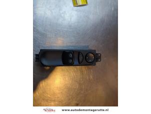 O187420 Gebruikte combischakelaar ramen Mercedes Vito