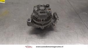 O187476 Gebruikte alternator Mazda 2.