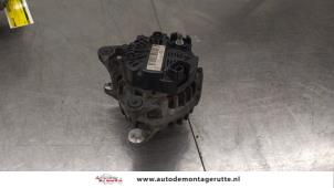O187497 Gebruikte alternator Renault Clio