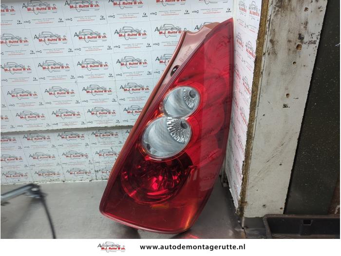 Gebruikte Achterlicht rechts Mazda 5. O187505
