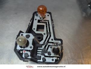 O187513 Gebruikte fitting achterlicht rechts Ford Galaxy
