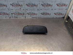 O187555 Gebruikte portiergreep 4deurs links-voor Suzuki Alto