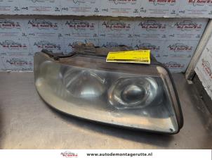O187561 Gebruikte koplamp rechts Audi A3