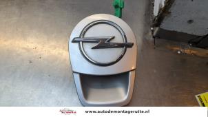 O187595 Gebruikte achterklep handgreep Opel Agila
