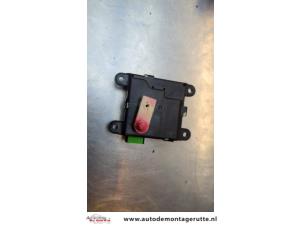 O187598 Gebruikte kachelklep motor Opel Agila