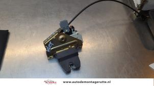 O187618 Gebruikte slotmechaniek achterklep Volvo S80