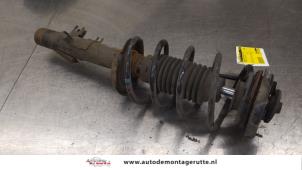 O187645 Gebruikte schokdemperpoot rechts-voor Citroen C2