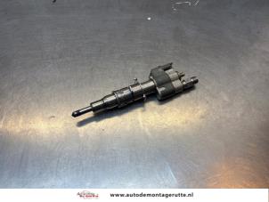 O187659 Gebruikte injector (benzine injectie) BMW 3-Serie