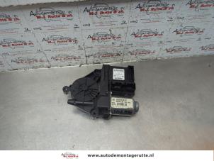 O187710 Gebruikte raammotor portier Volkswagen Golf