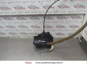 O187794 Gebruikte slotmechaniek portier 4deurs links-voor Renault Koleos