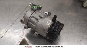 O187840 Gebruikte pomp airco Ford Focus