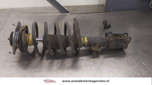 O187842 Gebruikte schokdemperpoot rechts-voor Volvo V70