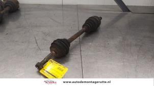 O187889 Gebruikte aandrijfas rechts-voor Opel Kadett
