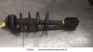 O187893 Gebruikte schokdemperpoot rechts-voor Fiat Punto