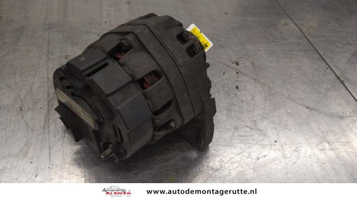 Gebruikte Alternator Renault Twingo O187923