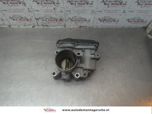 O187979 Gebruikte gasklephuis Renault Twingo