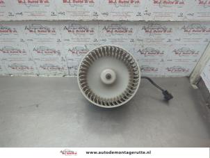 O187994 Gebruikte chaufage ventilatiemotor Toyota Starlet