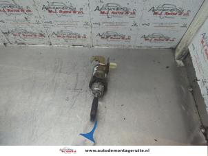 O188012 Gebruikte cilinderslot achter Toyota Yaris