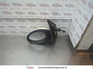 O188040 Gebruikte buitenspiegel links Citroen C1