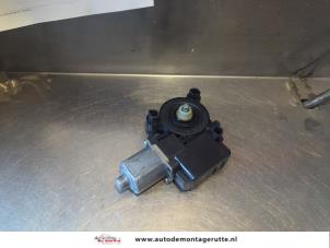 O188067 Gebruikte motor electrisch raam Volkswagen Polo