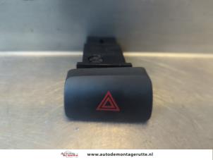 O188146 Gebruikte paniekverlichtings schakelaar Kia Sportage