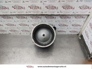 O188151 Gebruikte chaufage ventilatiemotor Kia Sportage